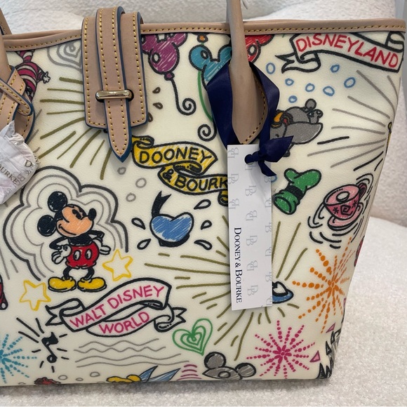 RARE 2009 DOONEY & BOURKE DISNEY PARKS SKETCH VERY LIMITED 1st EDITION MEDIUM - Picture 4 of 14